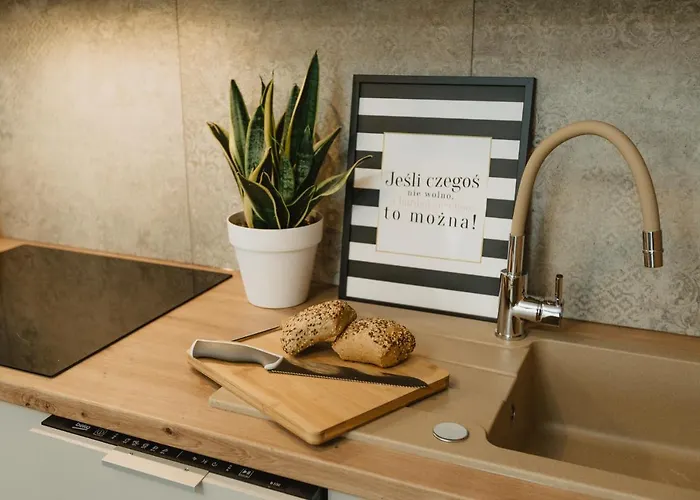 Delta, F211 * Lublin