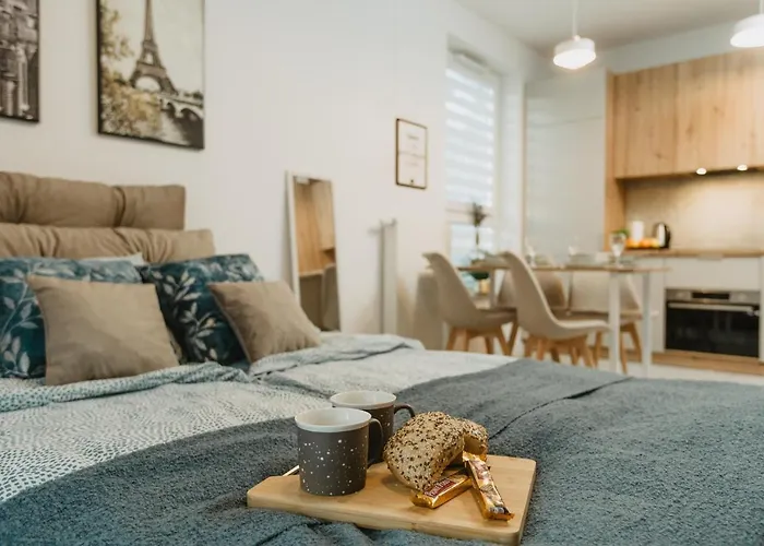 Delta, F211 * Lublin